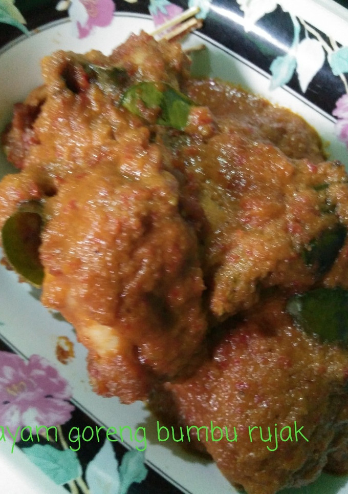 Foto resep Ayam goreng bumbu rujak