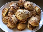 A picture of fried ravioli