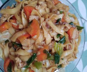 Resep Baru 30Kwetiaw goreng ayam bumbu ndeso Hari Ini