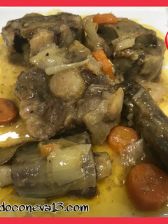 Una foto de Rabo de ternera guisado en crock pot