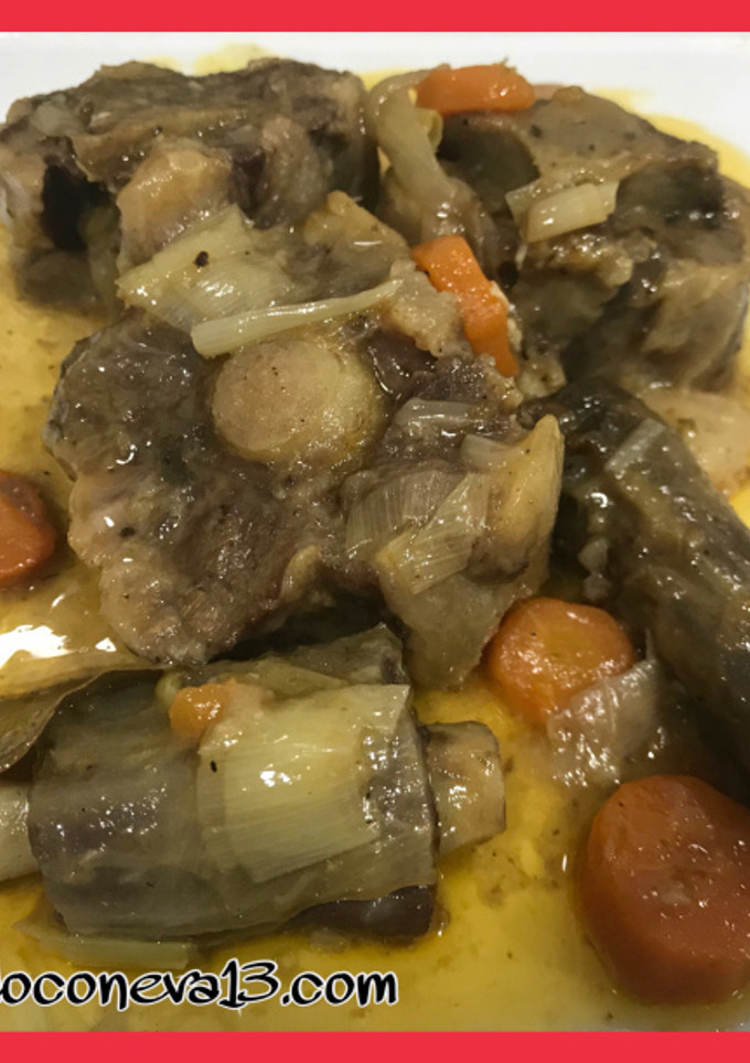 Una foto de Rabo de ternera guisado en crock pot