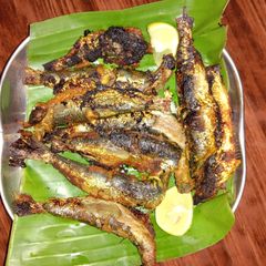 Fish fry on banana leaf A picture of Fish fry on banana leaf.