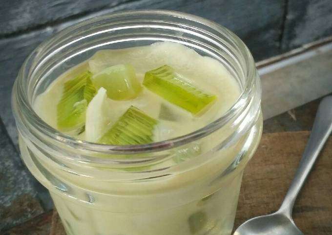 Cara Gampang Membuat Buko Pandan Anti Gagal