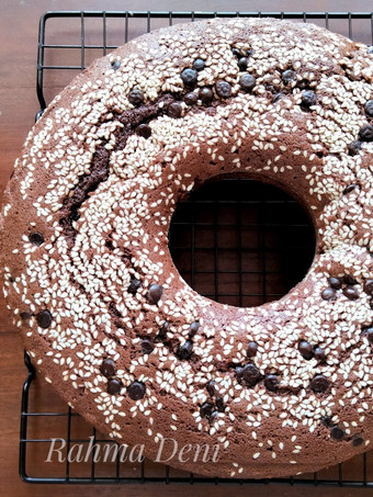 Langkah Mudah untuk Menyiapkan Bolu Pisang Coklat Bahan Sederhana