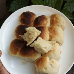 Home made bread A picture of Home made bread.