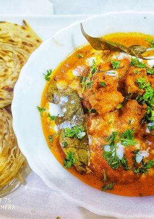 A picture of Easy Restaurant style Butter chicken with lachha paratha recipe.