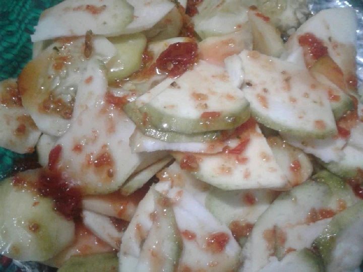 Langkah Gampang Menyiapkan Resep Rujak Petis Madura Melotot yang Menggugah Selera Anti Ribet, Uenak Banget