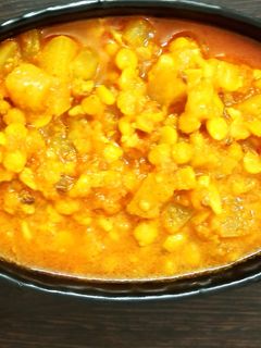 लौकी और चने दाल की सब्जी(lauki aur chane dal ki sabzi recipe in hindi) रेसिपी मुख्य फोटो