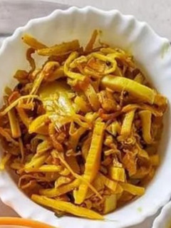 A picture of Papaya Salad.
