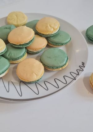 Une photo de Les meilleurs macarons au citron vert