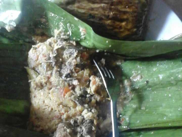 Langkah Mudah untuk Membikin Resep  Pepes Ikan Tongkol Mangga Muda yang Bikin Ngiler, Enak