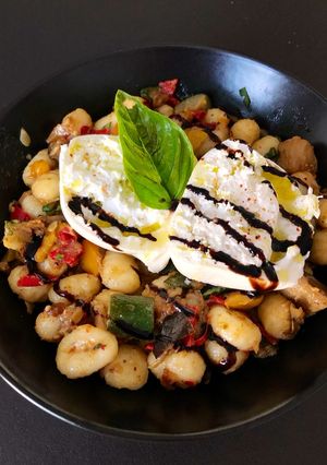 Une photo de Salade de gnocchis à la Méditerranéenne