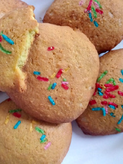 A picture of Lemon coconut cookies #cookiescontest.