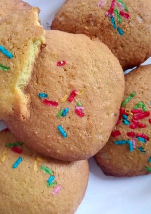 A picture of Lemon coconut cookies #cookiescontest.