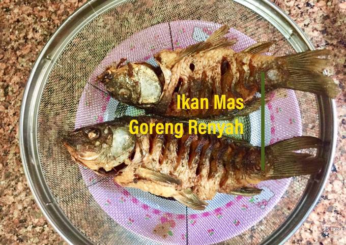 Resep Ikan Mas Goreng Renyah oleh Mang Gundul - Cookpad