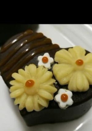 A picture of Homemade chocolate.