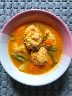 Foto resep Sup Merah Bola-Bola Tahu