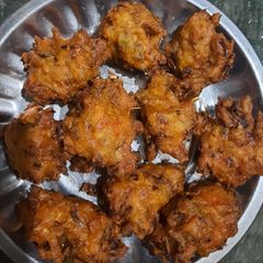 A picture of Mix veg bhajiya.