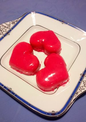 Une photo de Entremets coeurs pralinés