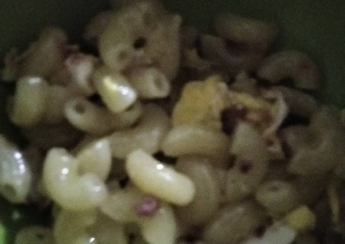 Resep membuat Makaroni Telur Kornet yang gurih