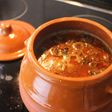 Lentejas en olla de barro