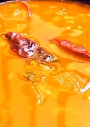 A picture of Tadke wali chana dal.