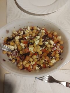 Una foto de Ensalada griega a mi manera