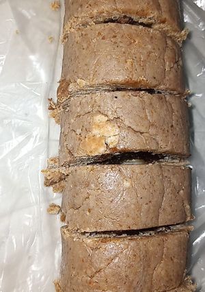 A picture of Date Roll Sweet,.
