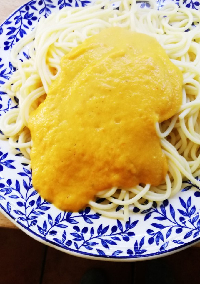 Una foto de Espaguetis con salsa verduras