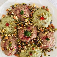 A picture of Instant soji sprout Idli.