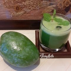A picture of Raw Mango-Mint Juice.