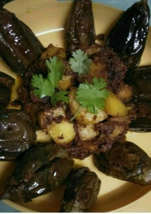 A picture of Stuff eggplant with potato.