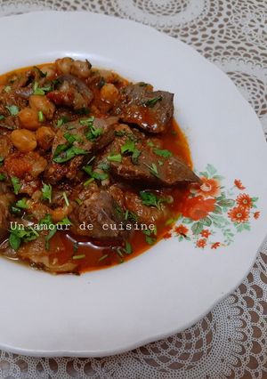 Une photo de Tajine d'abats de mouton piquant🍴