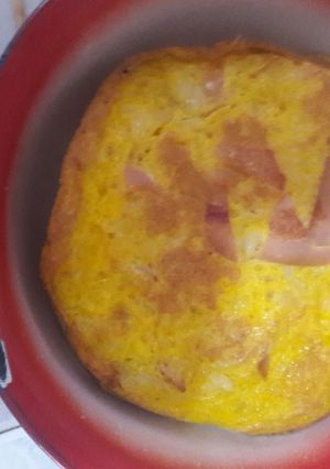 Una foto de Tortilla de arroz y jamón