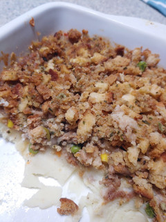 A picture of Thanksgiving Casserole.