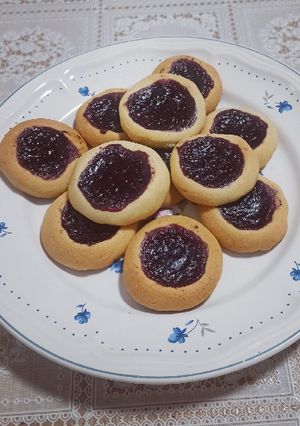 Foto principal de 🍪 Galletas con mermelada de arándanos y frambuesas ❤️💜