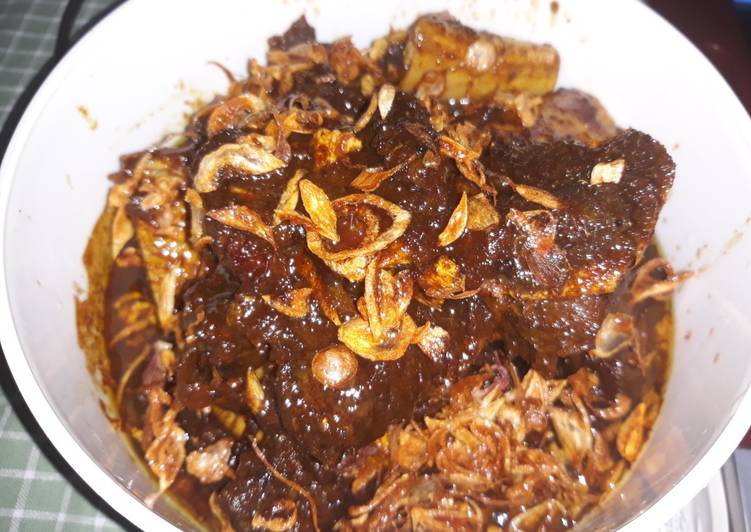 Semur daging sapi