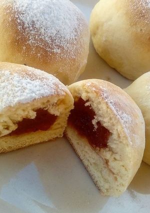 Una foto de Minibollos rellenos de dulce