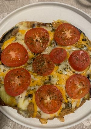 Una foto de Pizza con base de berenjena