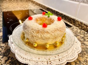 Una foto de Pastel de coco muy húmedo “sin gluten” (Very moist coconut cake “gluten-free”)