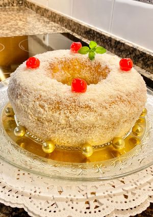 Una foto de Pastel de coco muy húmedo “sin gluten” (Very moist coconut cake “gluten-free”)