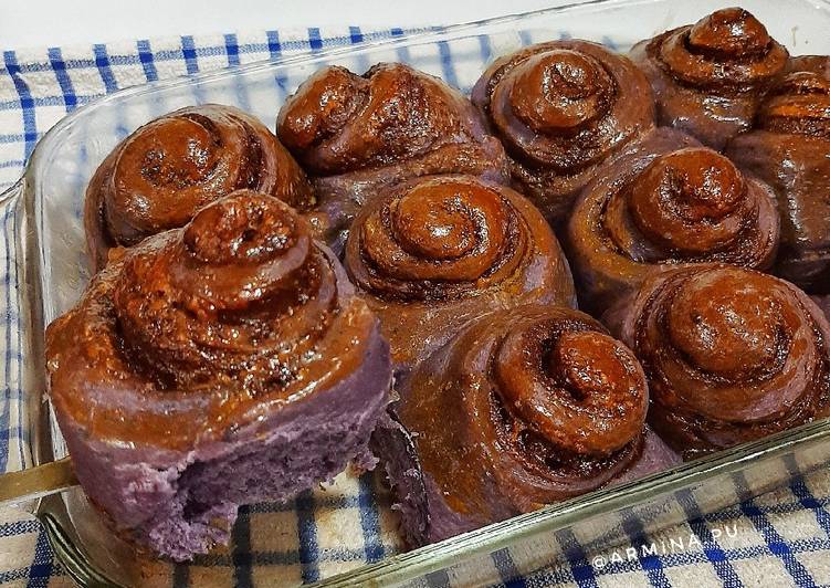 Cara Buat Taro Cinnamon Roll Irit Anti Gagal