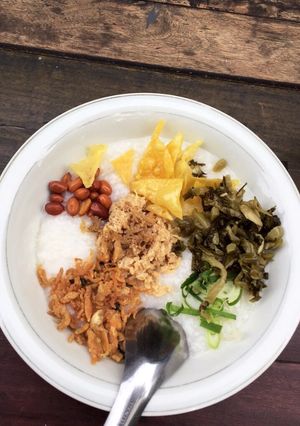 Foto resep Bubur kucai ayam teri (BURKAT)