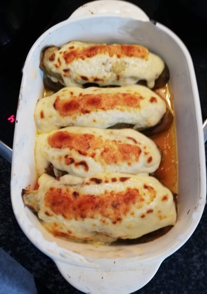 Una foto de Milhojas de berenjenas con carne