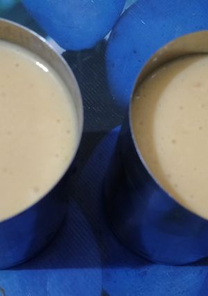 मैंगो शेक(mango shake recipe in hindi) रेसिपी मुख्य फोटो