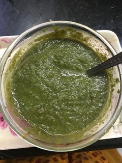 हरे धनिये की चटनी (hare dhaniye ki chutney recipe in hindi) रेसिपी मुख्य फोटो