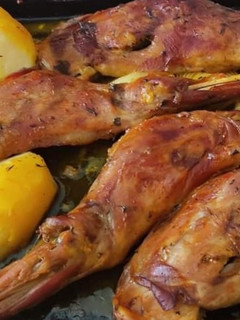 Una foto de Cabrito al horno