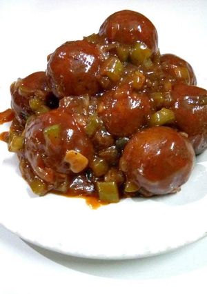 A picture of Bread Manchurian.