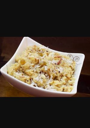 A picture of Paw/bread ka halwa.