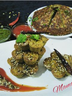 मूँग दाल हांडवो मफिन्स (Moong Dal Handvo muffins recipe in Hindi) रेसिपी मुख्य फोटो